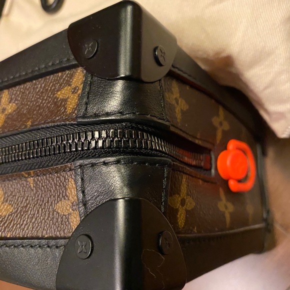 Lv soft trunk - Picture 8 of 10